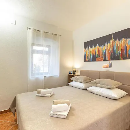 Cozy In Dugopolje Σπίτι διακοπών Dugopolje